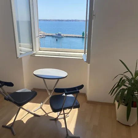 Appartement Seafront Ai Fari *