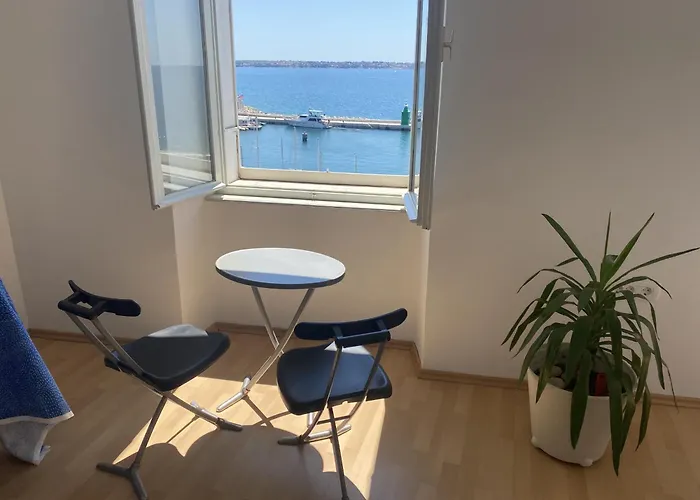 Apartmán Seafront Ai Fari *